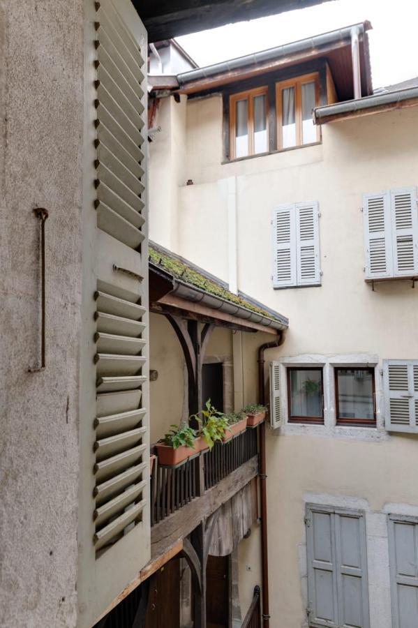 La Cour Filaterie - Suite Au D'Annecy Pdj En Option מראה חיצוני תמונה